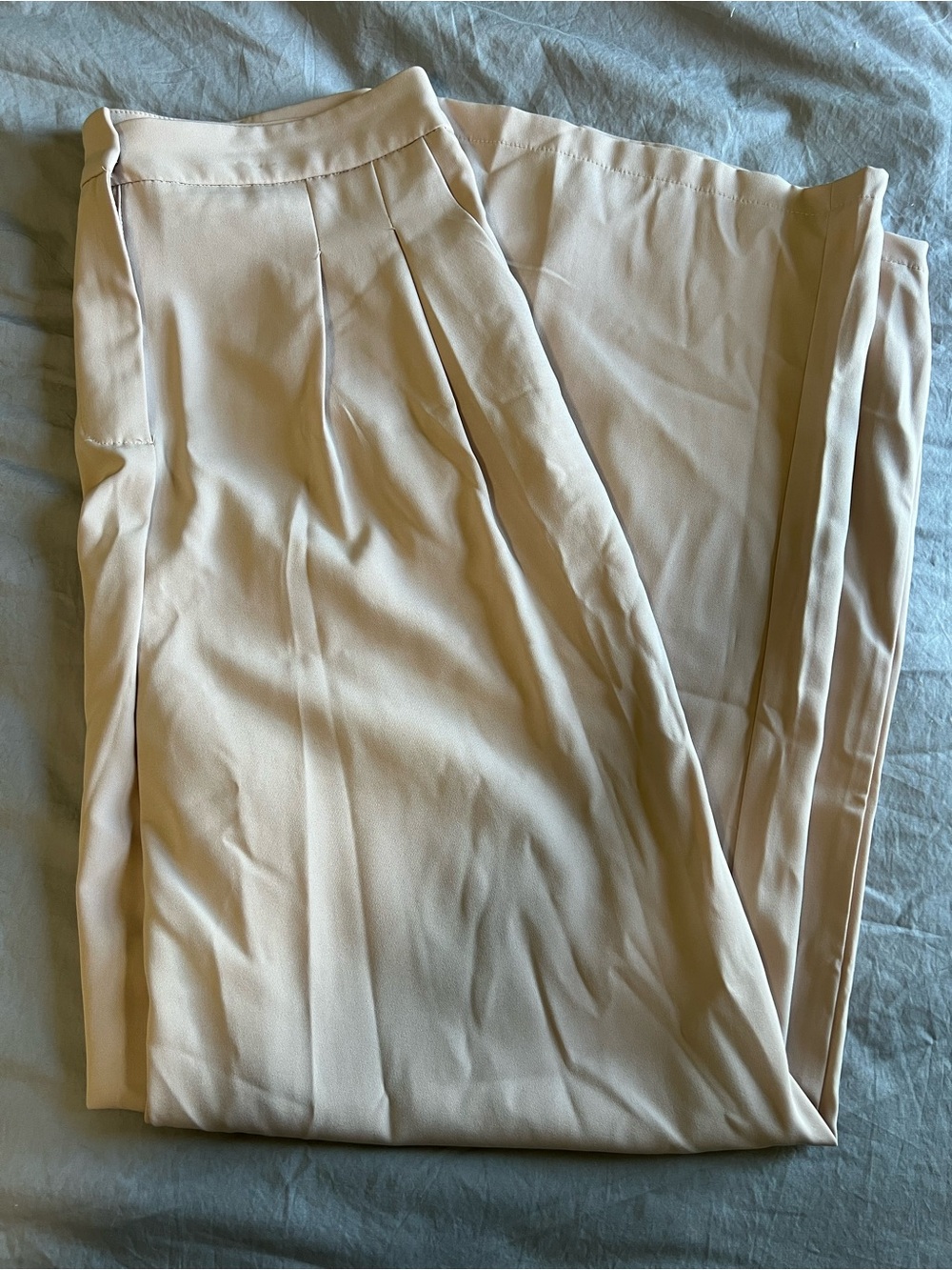 Lulu's Light Beige Pleated Wide-Leg Trousers